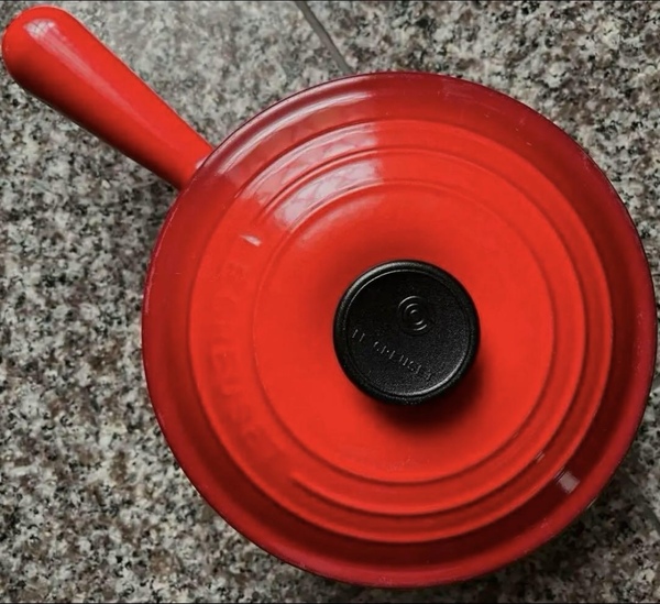 【最終値下】ル・クルーゼ 片手鍋 LECREUSET ミルクパン 赤 レッド