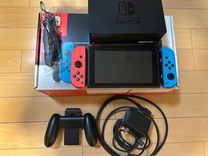 Nintendo Switch 任天堂 スイッチ 中古品 Nintendo Switch ネオン HAC-001 2018年製 初期化済み ニンテンドースイッチ本体
