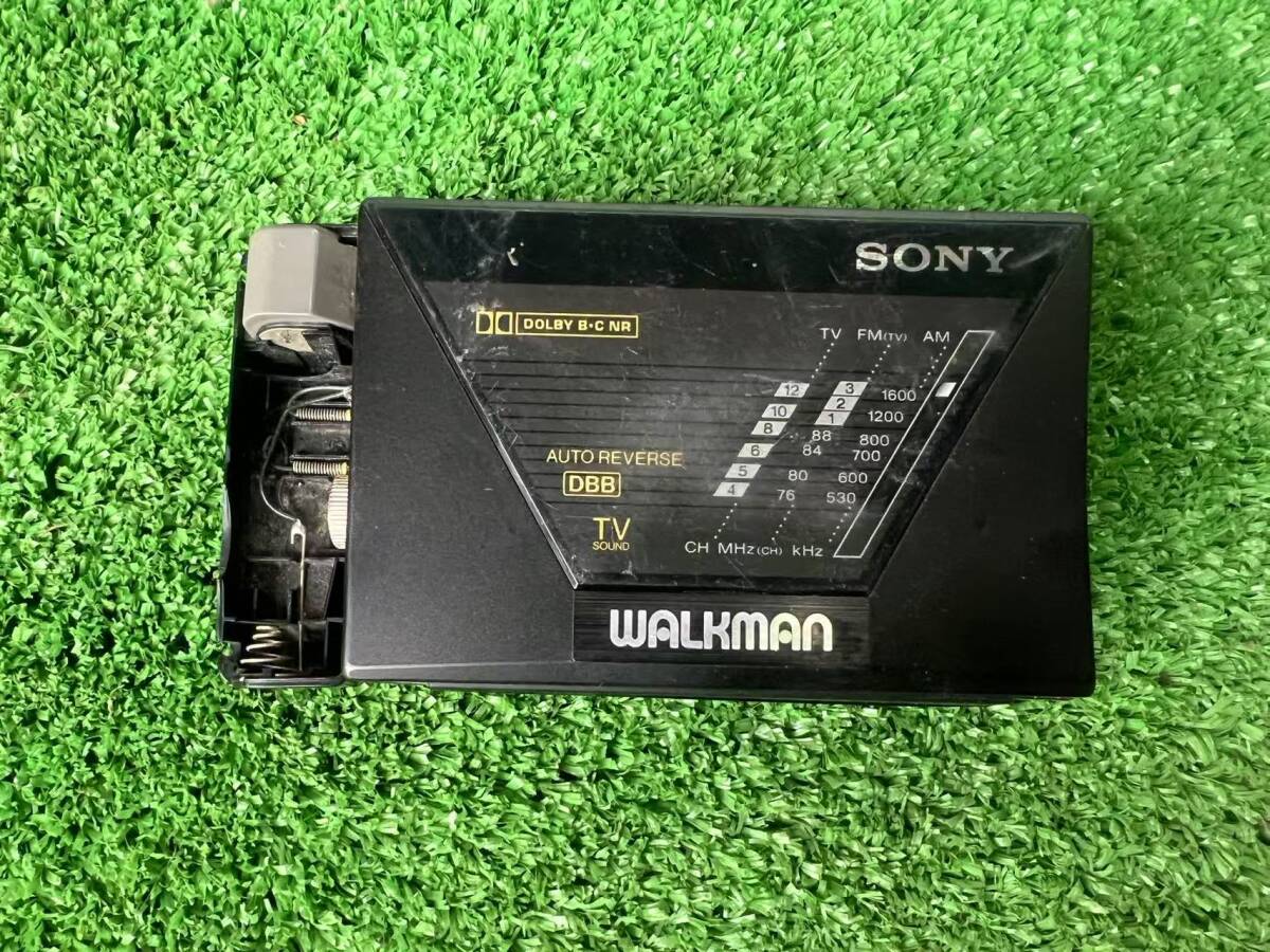 ウォークマンカセットSONY 日本製昭和レトロヴィンテージアンティーク貴重‼️ Yahoo!オークション -「カセットウォークマン レトロ」の落札