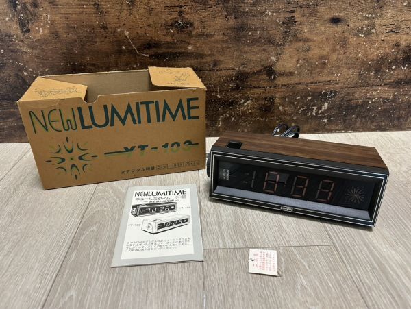 ★良品★ 田村電機 光デジタル時計 ニュー ルミタイム YT-103 木目 Yahoo!オークション -「田村電機 ルミタイム」の落札相場・落札価格