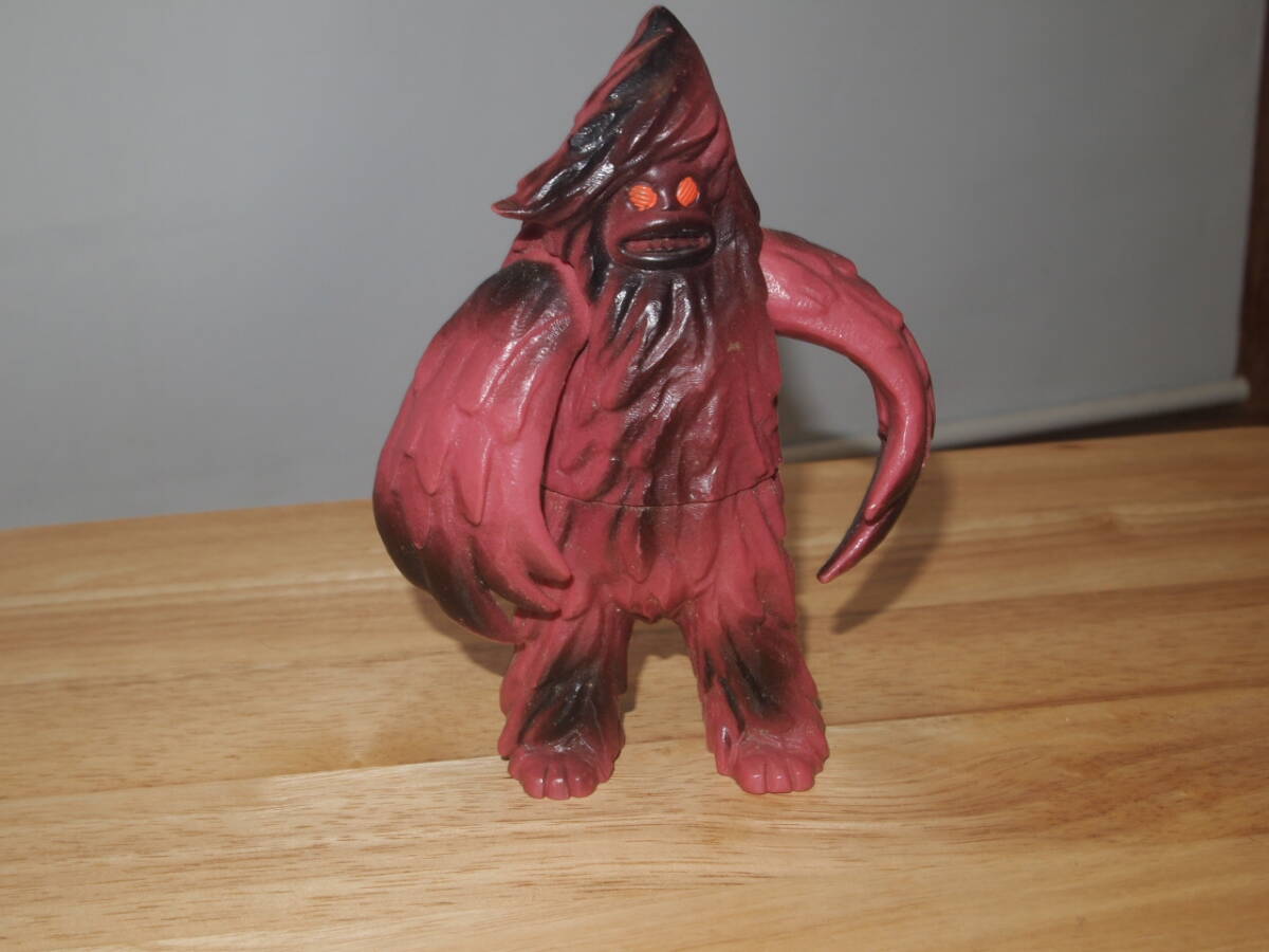 当時物・レッドキング M261❀ レッドキング ソフビ 1983年 当時物 ヴィンテージ品 レア