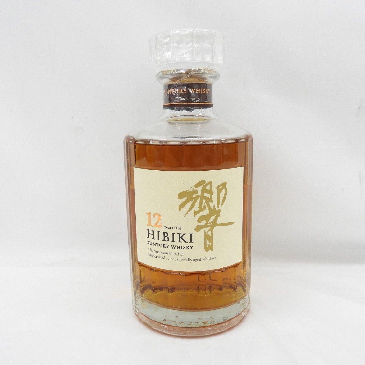響12年 43度 500ml  【意匠カートン　武蔵野富士】 楽天市場】【レトロ：希少】響12年 43度 500ml （意匠カートン入
