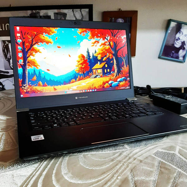 ♪ 東芝 U63/FS ♪ 10世代 i5 10210U ♪ 1920x1080 256G/SSD NVMe 8G Toshiba KGA03