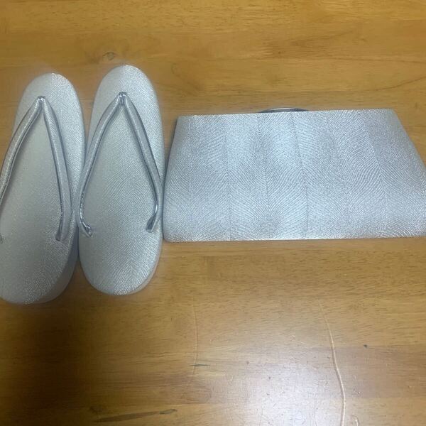 A バッグ 草履セット ホワイト地 銀糸 草履 鞄 和装小物 冠婚葬祭 高級品 百貨店 和服 着物 女性用