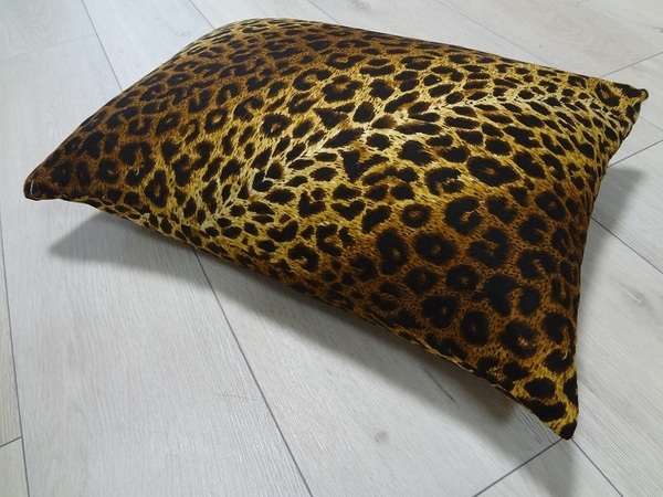 枕 そばがら枕 まくら 綿生地 まくらカバー付き 35X50㎝ ヒョウ柄ベージュ