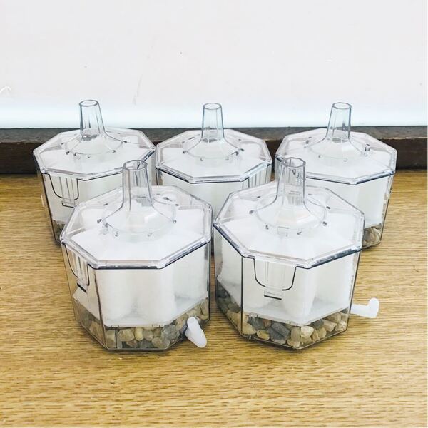 5個セット 水作 エイトコア S ①箱無 信頼の高品質ブランド水作の エアーリフト式の水中フィルターです 約75×75×高さ85㎜ 4974105100100