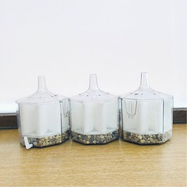 3個セット 水作 エイトコア M ①箱無 信頼の高品質ブランド水作の エアーリフト式の水中フィルターです 約90×90×高さ120㎜ 4974105100209