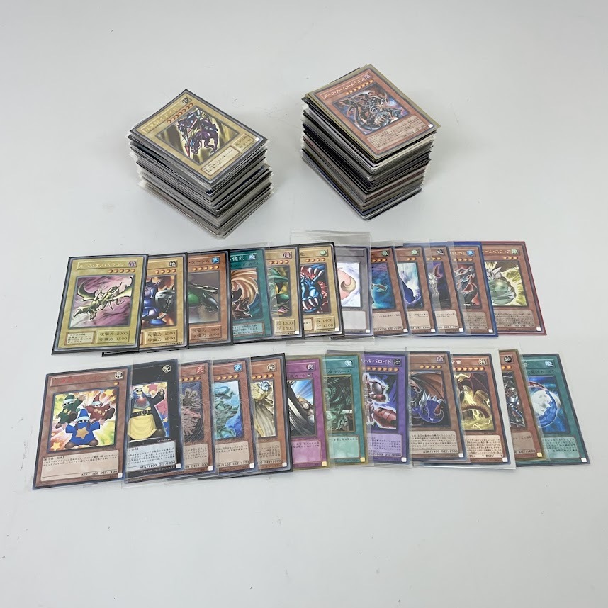 遊戯王 初期 1期 レア以上 まとめ売り 180枚以上 遊戯王 初期 1期 レア以上 まとめ売り 180枚以上(Yahoo