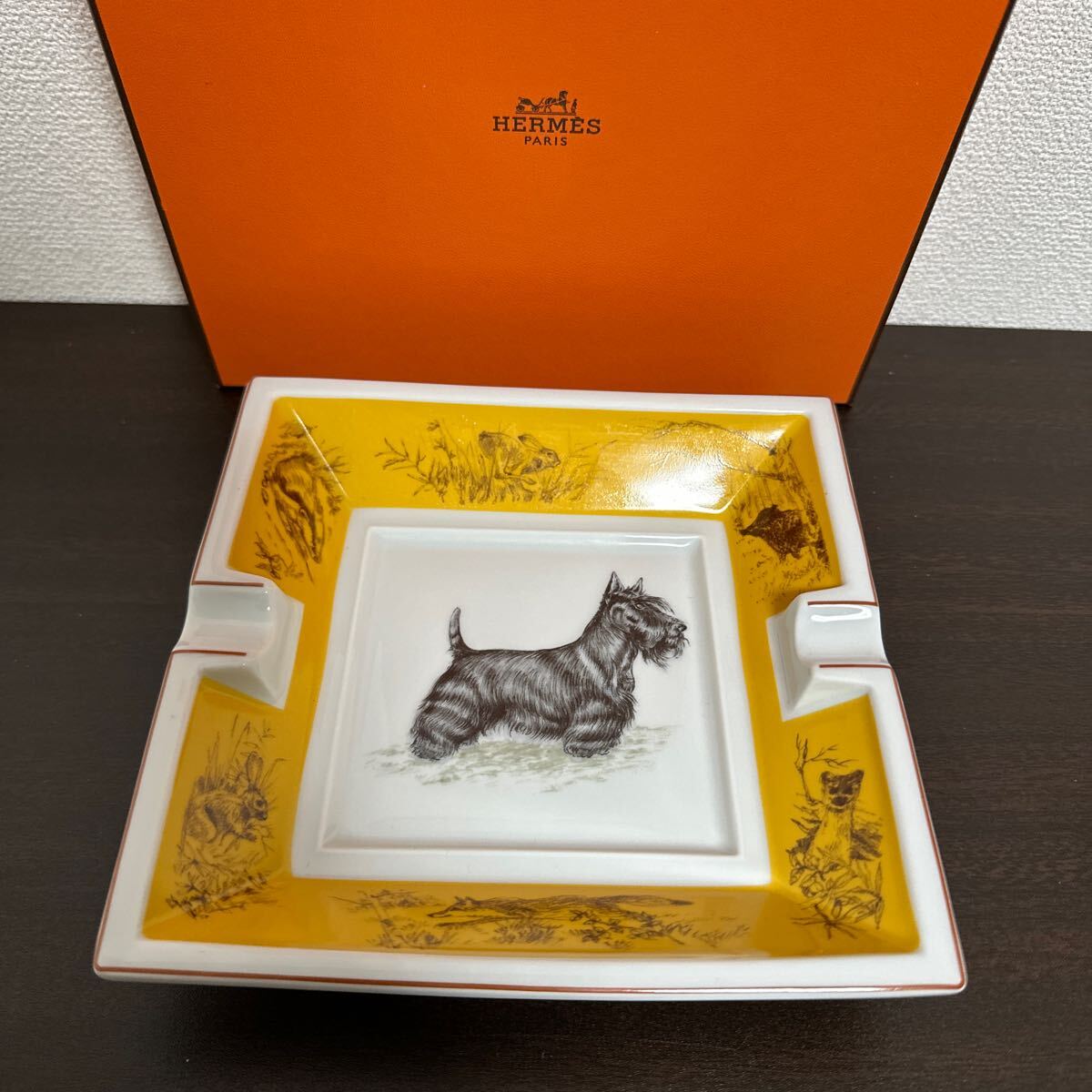 【未使用品】HERMES エルメスアッシュトレイ スコティッシュテリア　灰皿 Yahoo!オークション -「エルメス アッシュトレイ」(その他) (エルメス
