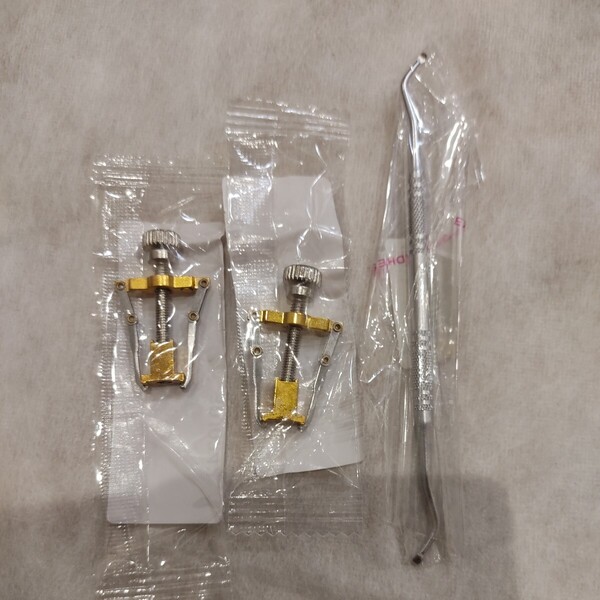 巻き爪矯正器具2点とゾンデ棒セット