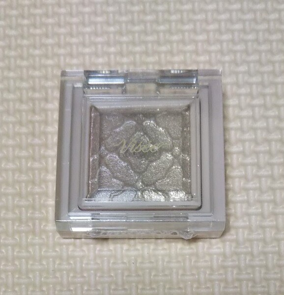 新品 ヴィセリシェ ダズリングデュオアイズ BE-6 クールグレージュ系 VISEE アイシャドウ 廃盤品