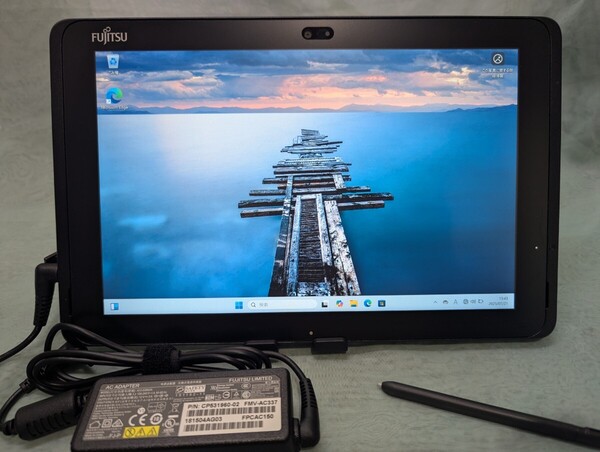 Fujitsu ARROWS Tab Q507/PE (CPU x5 SSD 64GB/Windows11