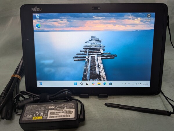 Fujitsu-ARROWS Tab Q508/SE (CPU 7 SSD128GB /Windows11