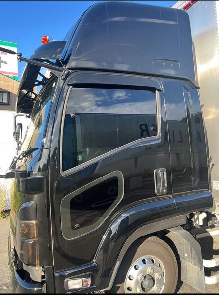 トラック用カット済みフィルム スモーク5% 運転席 助手席 スーパーグレート プロフィア レンジャー クオン ギガ その他