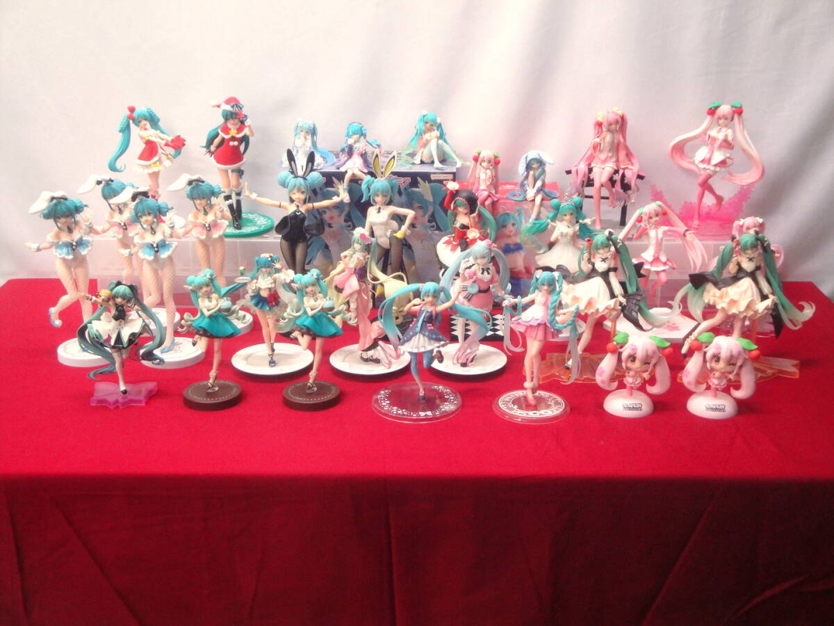 初音ミク フィギュア まとめ売り 桜ミク フィギュア まとめ売り 19体 Yahoo!オークション -「桜ミク フィギュア」の落札相場・落札価格