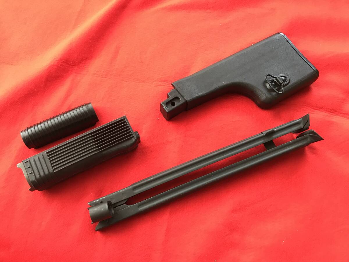 AKMハンドガード実物 ロシア軍 希少品 Yahoo!オークション -「ak 実物 ハンドガード」の落札相場・落札価格