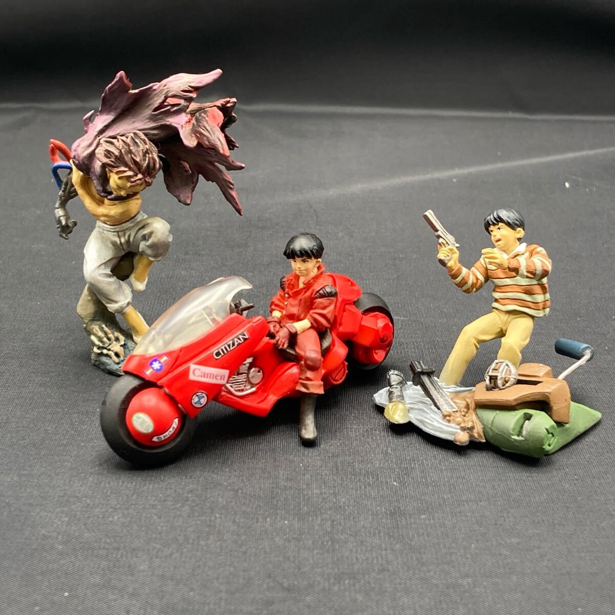アキラ AKIRA HG フィギュア 9体セット Yahoo!オークション -「アキラ akira フィギュア」の落札相場