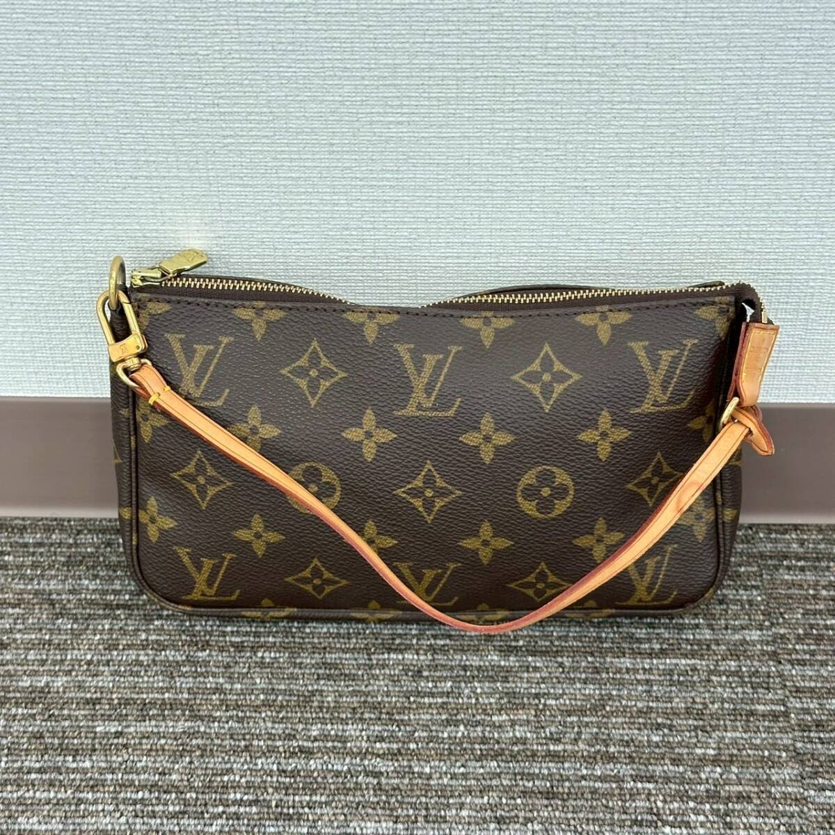 未使用品*VINTAGE*【LOUIS VUITTON】モノグラム*アクセソワール Yahoo!オークション -「louis vuitton ルイヴィトン アクセ