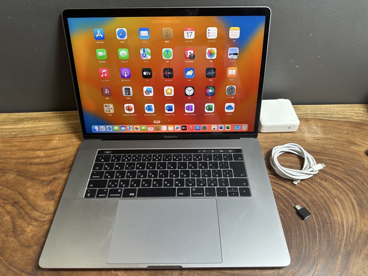 MacBook Pro A1286◆15.4型◆2.8GHz / PC3- 8GB / 1000GB◆★ダブル Mac OS X & Windows7 ★Adobe, Office 付き★充放電154回 MacBook Pro A1286◆15.4型◆2.8GHz / PC3- 8GB / 1000GB◆★ダブル Mac OS X & Windows7 ★Adobe, Office 付き★充放電154回