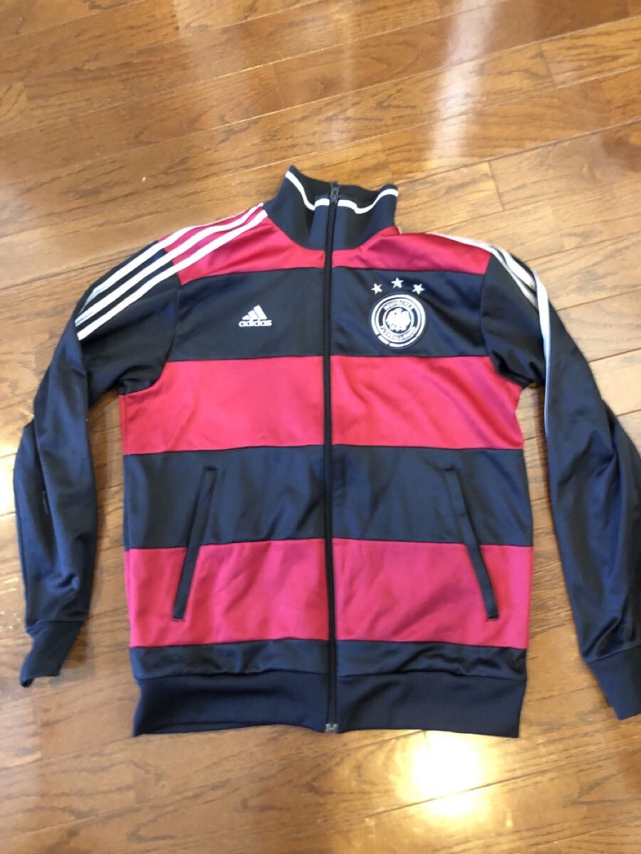adidas アディダス ドイツ代表 トラックジャケット ジャージ 黒 赤 金 Yahoo!オークション -「ドイツ代表 ジャージ」(スポーツ