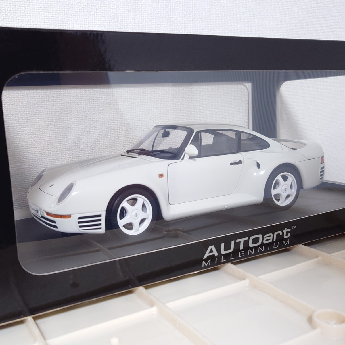 ポルシェ 959 ラジコンカー 1/18 Yahoo!オークション -「ポルシェ959 1/18」の落札相場・落札価格