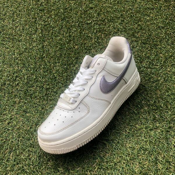 美品24 NIKE AIR FORCE1 ナイキ エアフォースワン ロー HB596