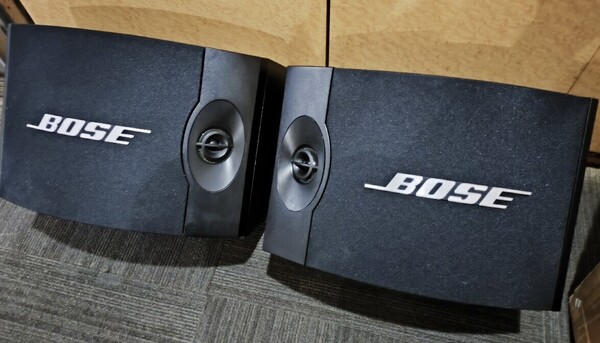 BOSE 301V ペア SPEAKER