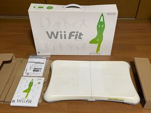 Nintendo Wii Fit &バランスボード(Wiiフィット、バランスWiiボード)
