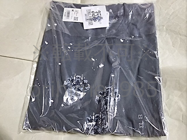 ☆送料無料♪ユニクロ ファイナルファンタジー35周年 FF6 Tシャツ Mサイズ♪