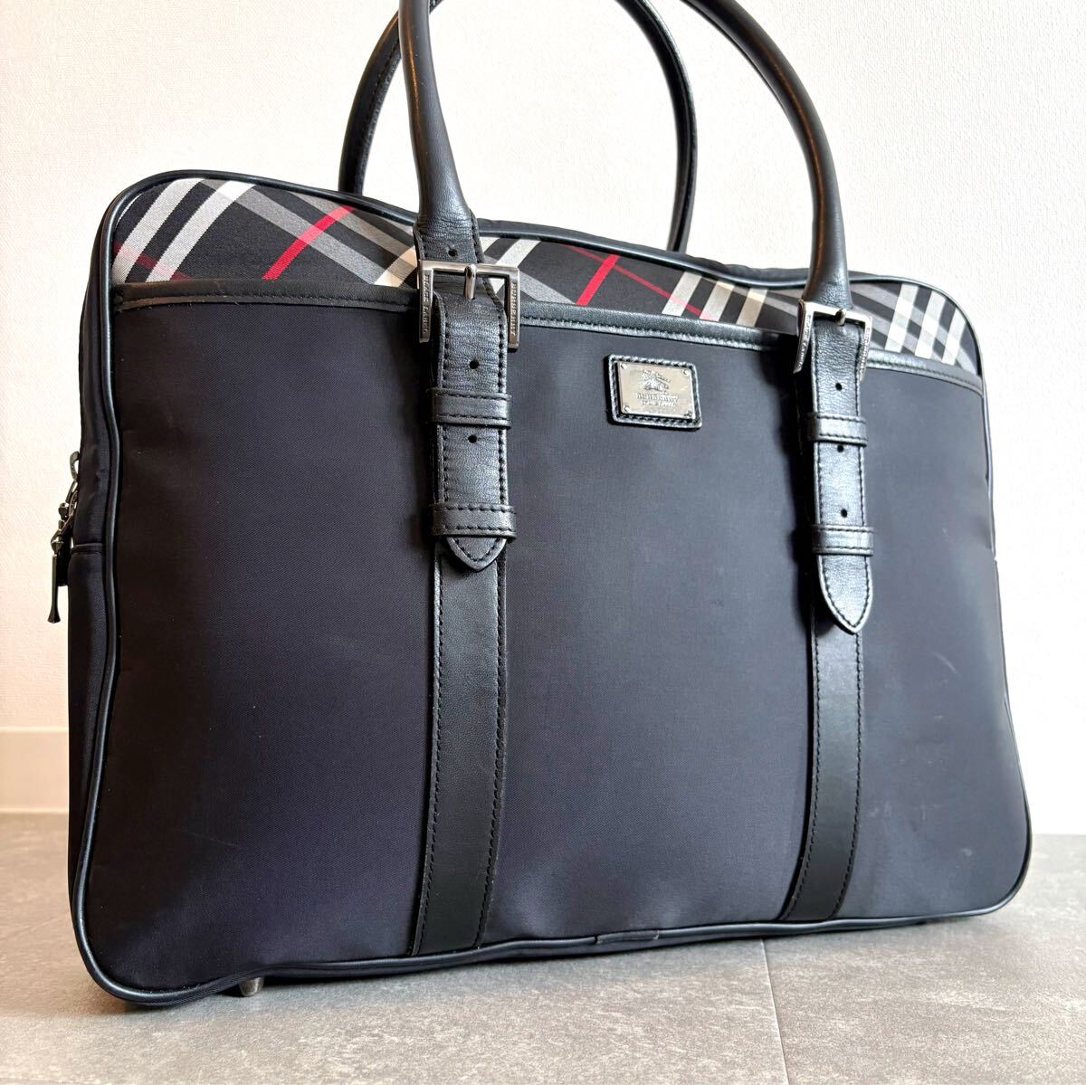 BURBERRY BLACK LABEL メッセンジャーバッグ ノバチェック Yahoo!オークション -「バーバリー ノバチェック バッグ