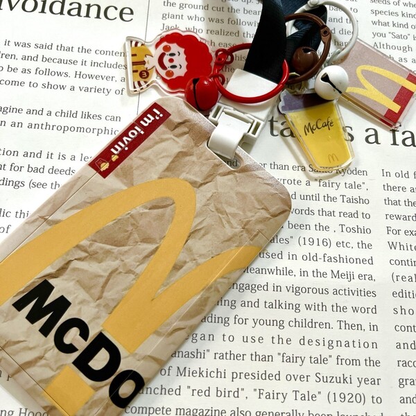 新品 マクドナルド マック マクド McDonald M ネックストラップ IDカードホルダー カードケース 定期入れ 社員証 ストラップ キーホルダー