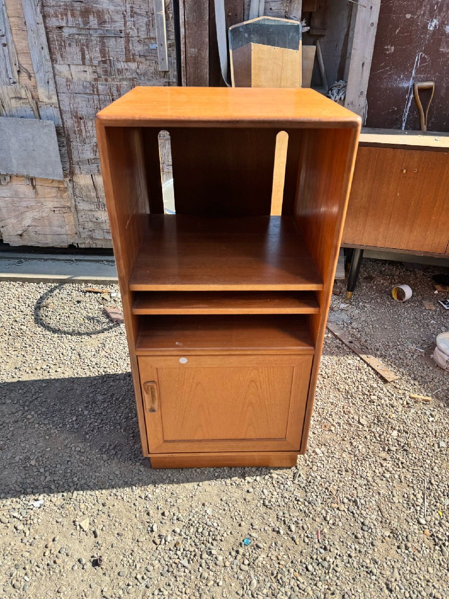 昭和レトロ 飾り棚　キャビネット ヴィンテージ　ミッドセンチュリー　収納　当時物 ミッドセンチュリーヴィンテージ ドリンクキャビネット
