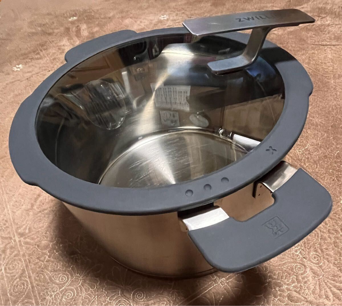 レア 新品未使用 Fissler フィスラー・インテンザ サーブパン レア 新品未使用 Fissler フィスラー・インテンザ サーブパン