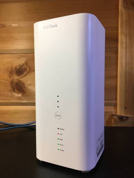 ◆SoftBank Air ソフトバンク Airターミナル4 B610h-70a ルーター本体 電源アダプタ LANケーブル 取説 箱あり #0441