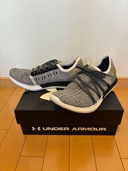 UAアンダーアーマーランニングシューズスニーカー28.5cm