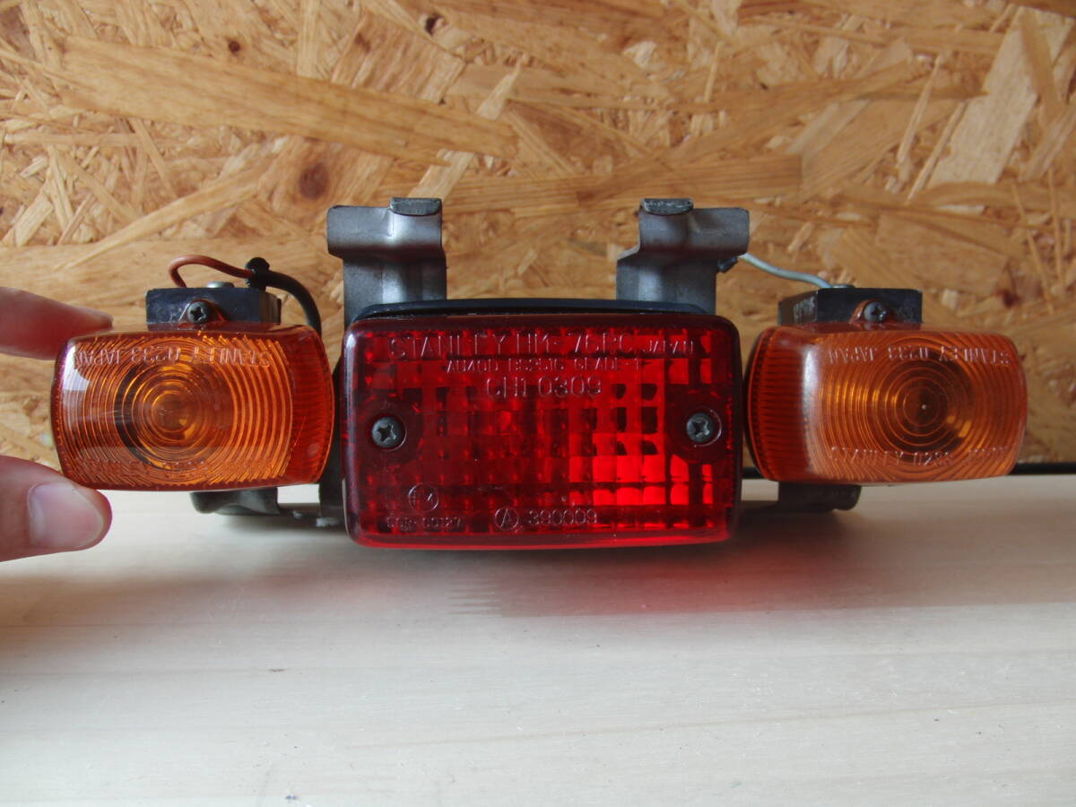 【美品】NSR50/80 テールランプassy 純正 Yahoo!オークション -「nsr 50 80」(テールランプ) (純正品)の