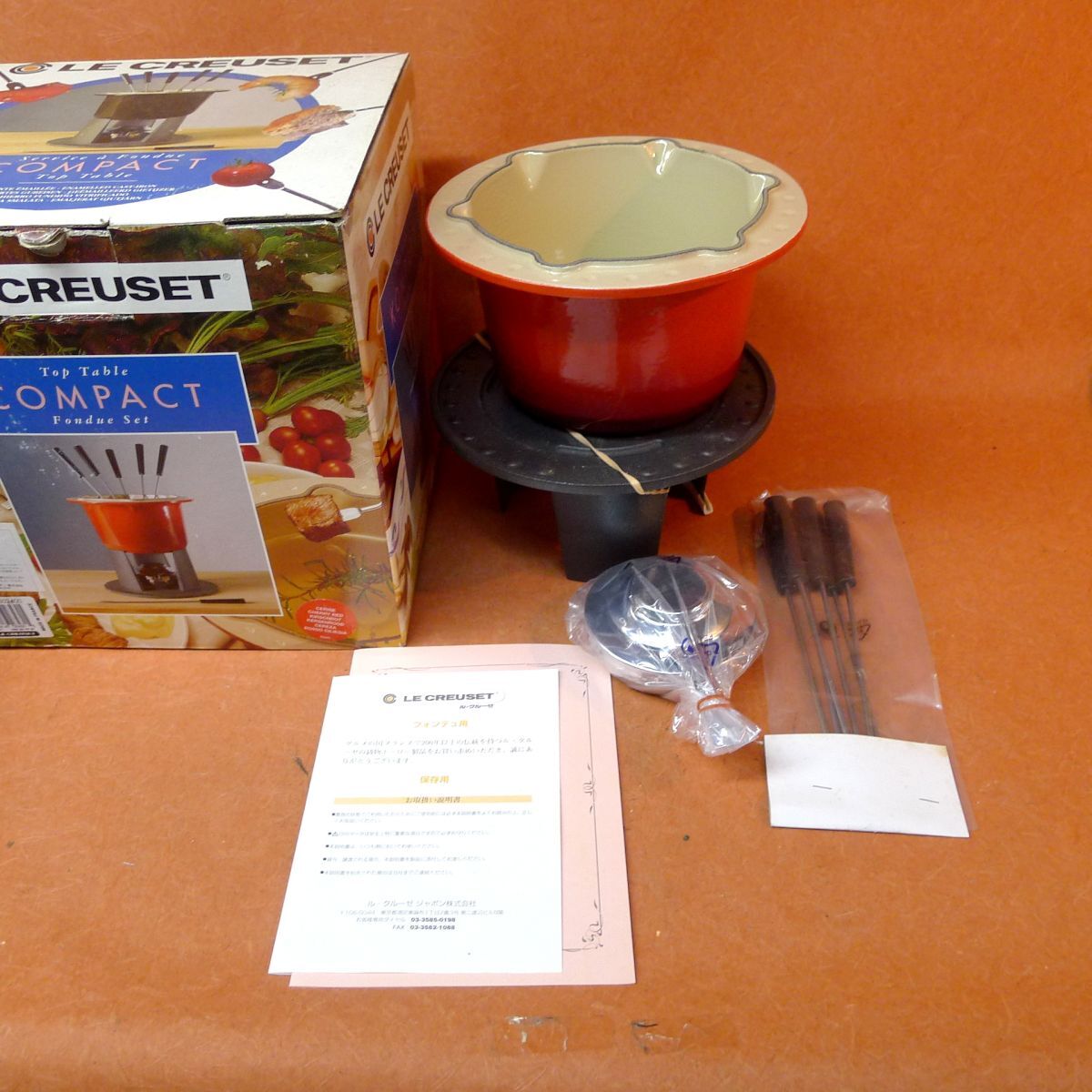 LE CREUSET チーズフォンデュ 未使用 ル・クルーゼ鍋 本日のみ値下げ 2025年最新】Yahoo!オークション -ルクルーゼ フォンデュの中古