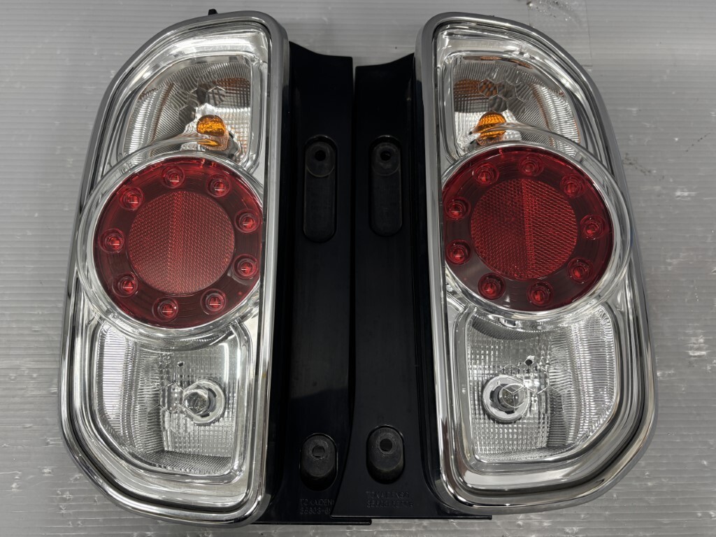 スズキ純正　MR41S ハスラー★テールランプセット スズキ 純正 ハスラー 《 MR41S 》 左テールランプ P41700