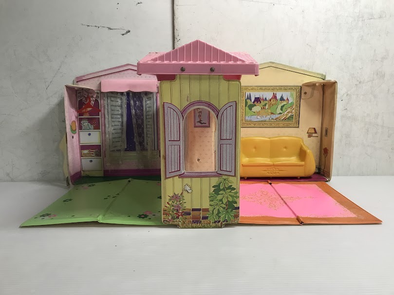 〈当時品〉リカちゃんトリオハウス Yahoo!オークション -「リカちゃんトリオ」(ハウス、建物) (リカ