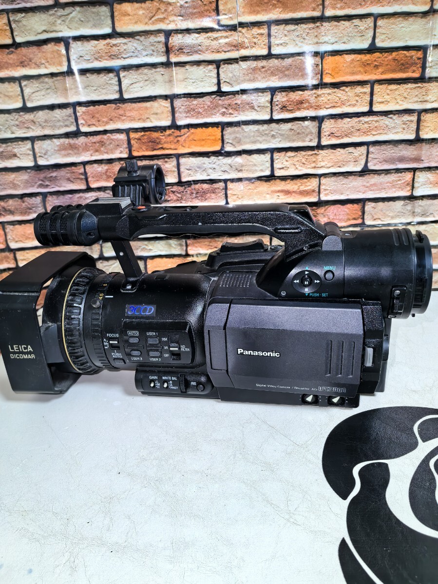 Panasonic AG-DVX100B 業務用ビデオカメラ本体(ジャンク品) Yahoo!オークション -「ag-dvx100b」の落札相場・落札価格