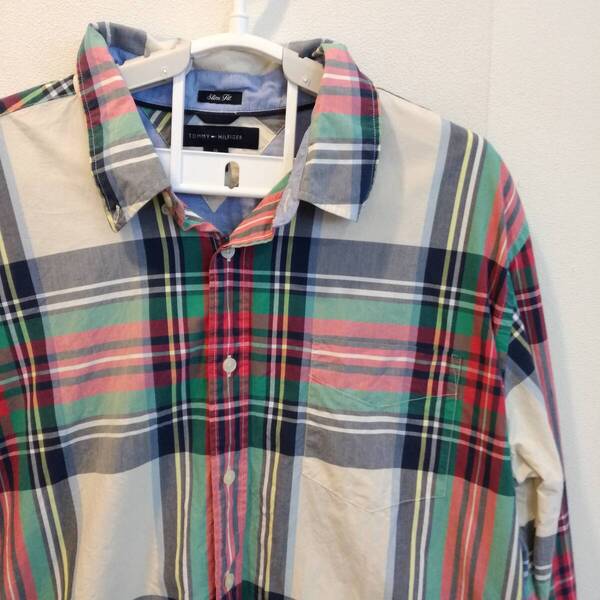 中古 アメリカ古着 TOMMY HILFIGER トミーヒルフィガー 長袖シャツ メンズ XL LL 白色 赤色 緑色 ホワイト チェック柄 ビンテージ 送料無料