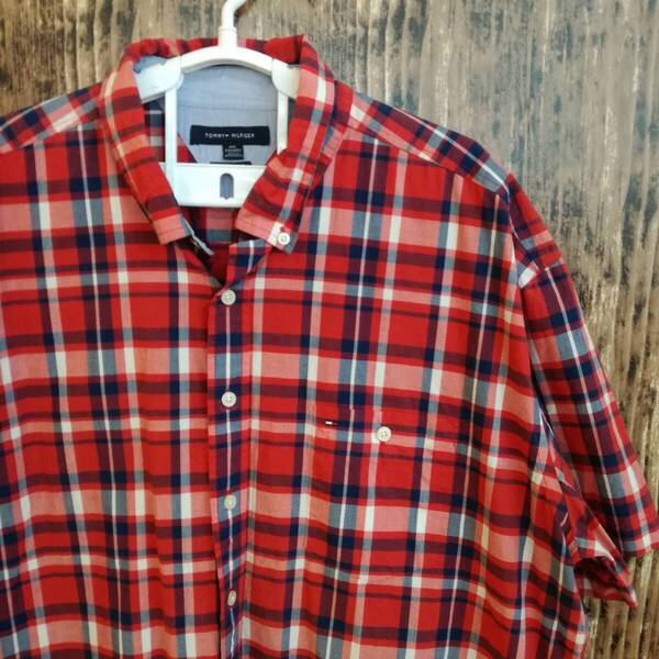 中古 アメリカ古着 TOMMY HILFIGER トミーヒルフィガー 半袖シャツ メンズ XXLサイズ 2XL 3L 赤色 レッド チェック柄 ビンテージ