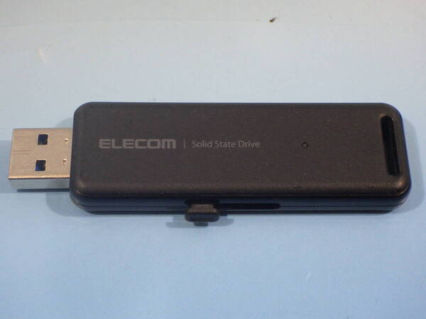 ESD-EMB1000GBK 1000GB 1TB 外付けポータブルSSD 3744時間 USBメモリーサイズ エレコム ELECOM 中古品