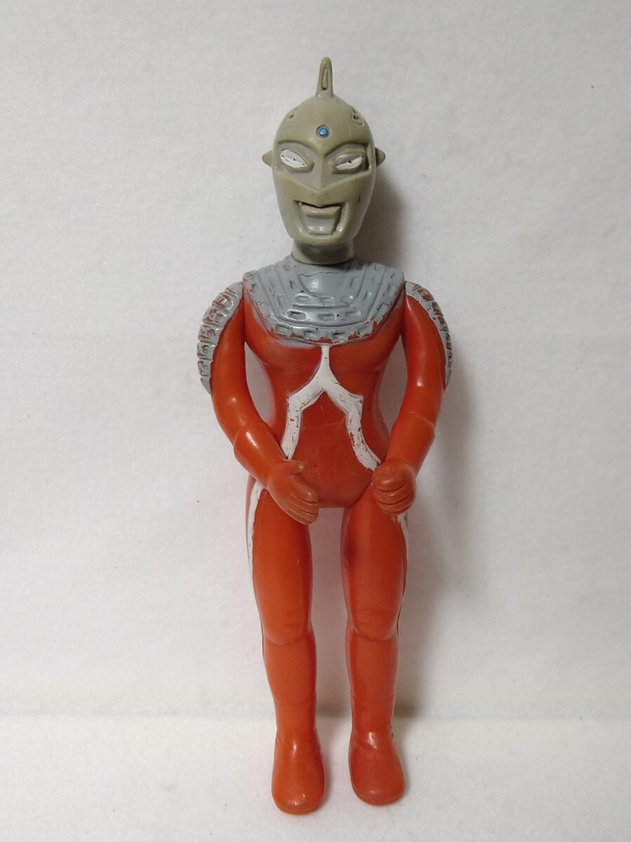 40個 ウルトラマン ウルトラセブン フィギュア ソフビ 怪獣 特撮 当時モノ Yahoo!オークション -「ウルトラセブン ソフビ」(ビンテージ) の