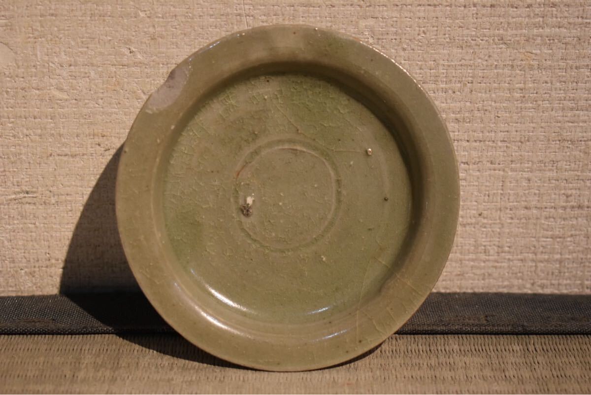 高麗〜李朝時代　青磁大盃（小皿） 高麗〜李朝時代 青磁大盃（小皿） - メルカリ