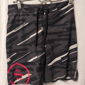 Reebok lesmills ボディコンバット ハーフパンツ メンズ M