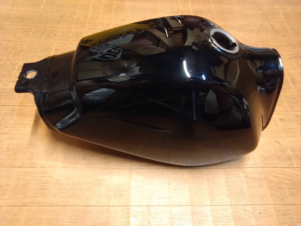 ftr223 燃料タンク 黒純正 2025年最新】Yahoo!オークション -ftr223(タンク)の中古品・新品