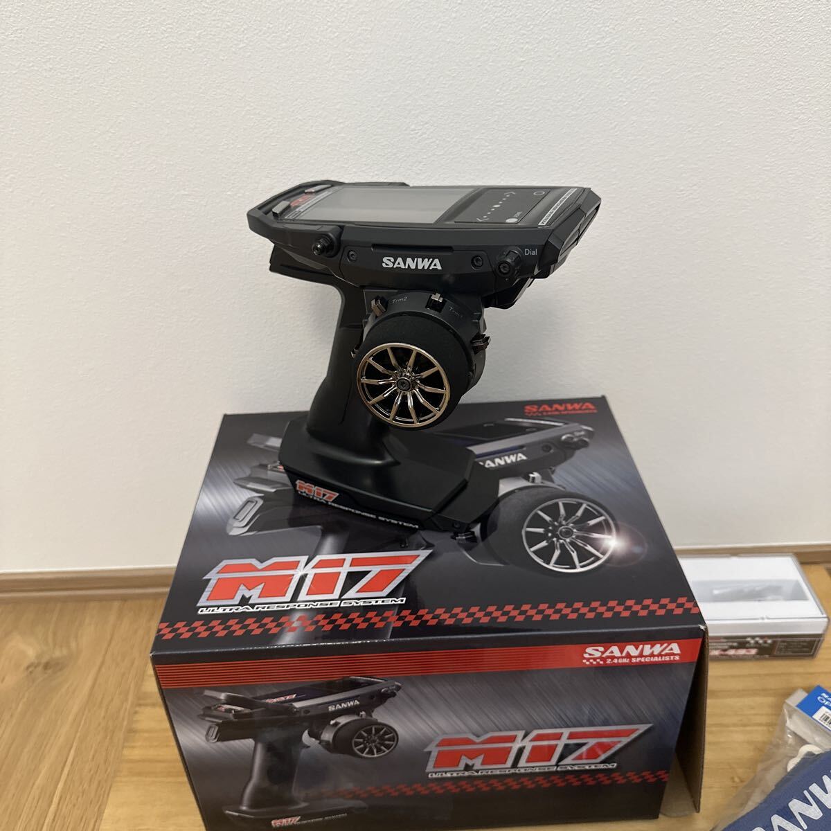 サンワ M17 と受信機8個!中古 Yahoo!オークション -「サンワ m17」(プロポセット) (プロポ)の