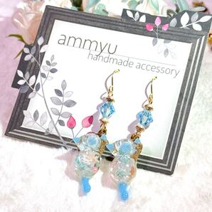 スワロフスキー スターフラワー 猫 レジン ハンドメイド ピアス イヤリング