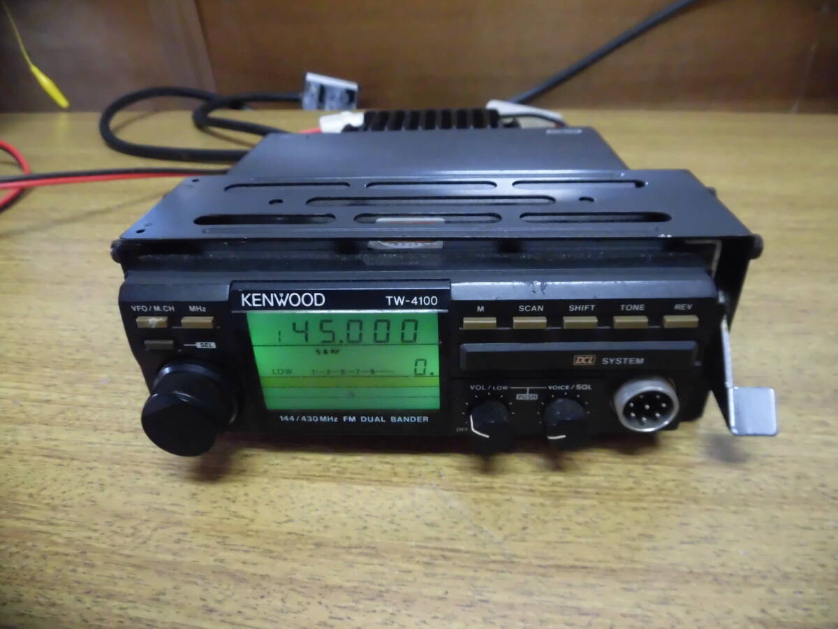 黒柴桜さま専用KENWOOD TW-4100S アマチュア無線機 Yahoo!オークション -「tw-4100」の落札相場・落札価格